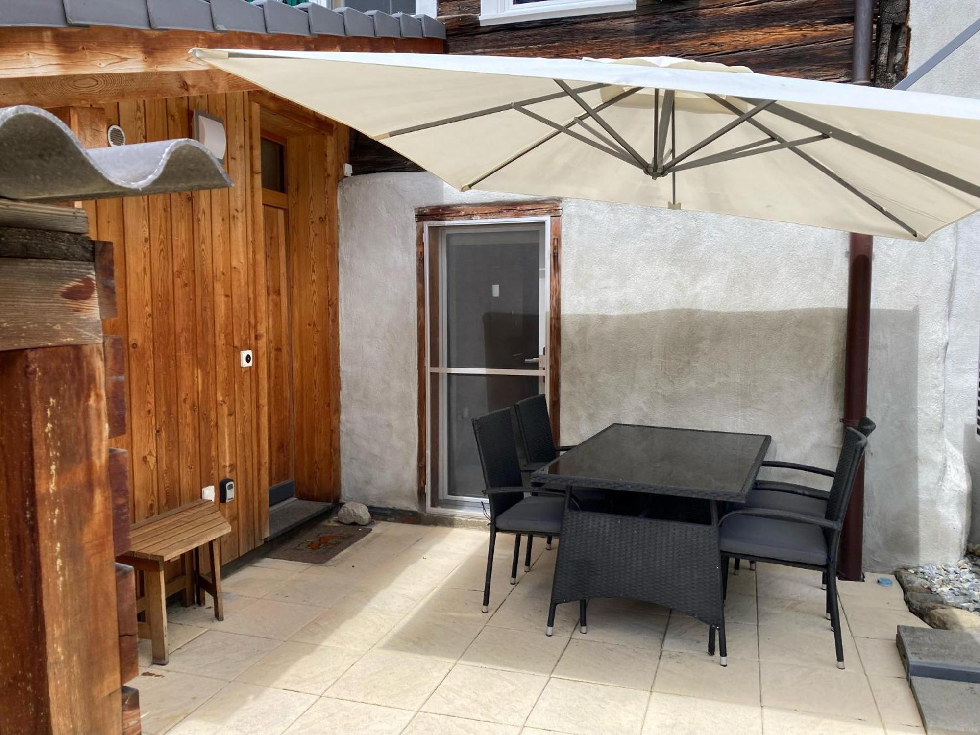 Ferienwohnung Dorfbrunnu Ried-Brig Exterior foto